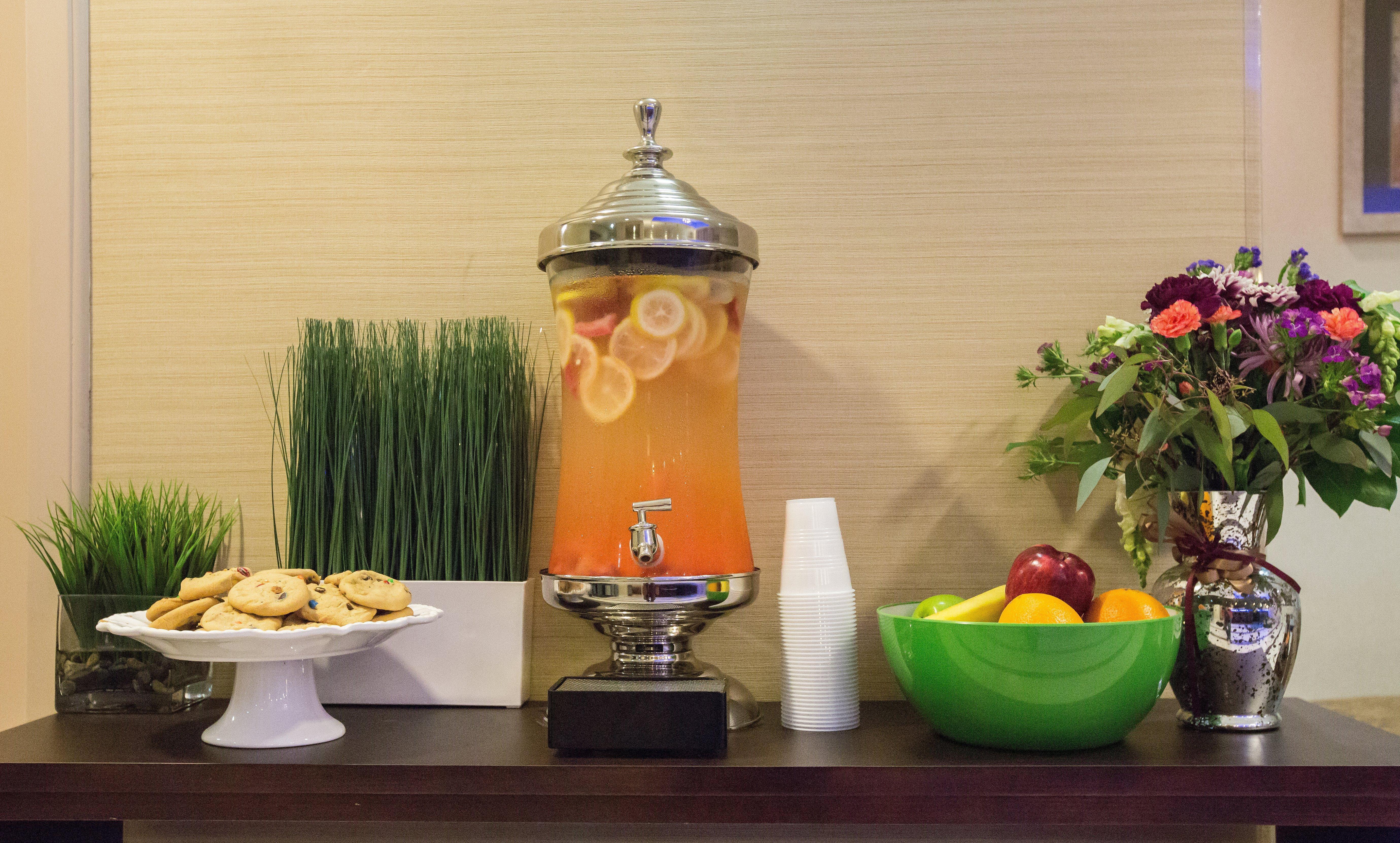 Holiday Inn Express Benicia By Ihg Exterior foto