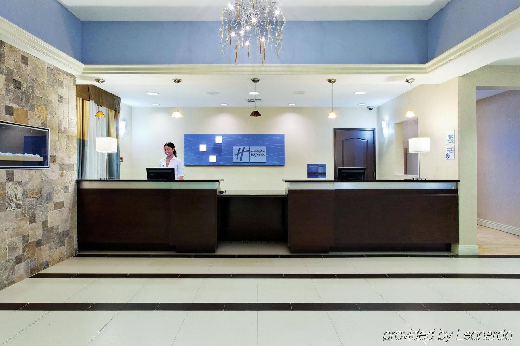 Holiday Inn Express Benicia By Ihg Exterior foto